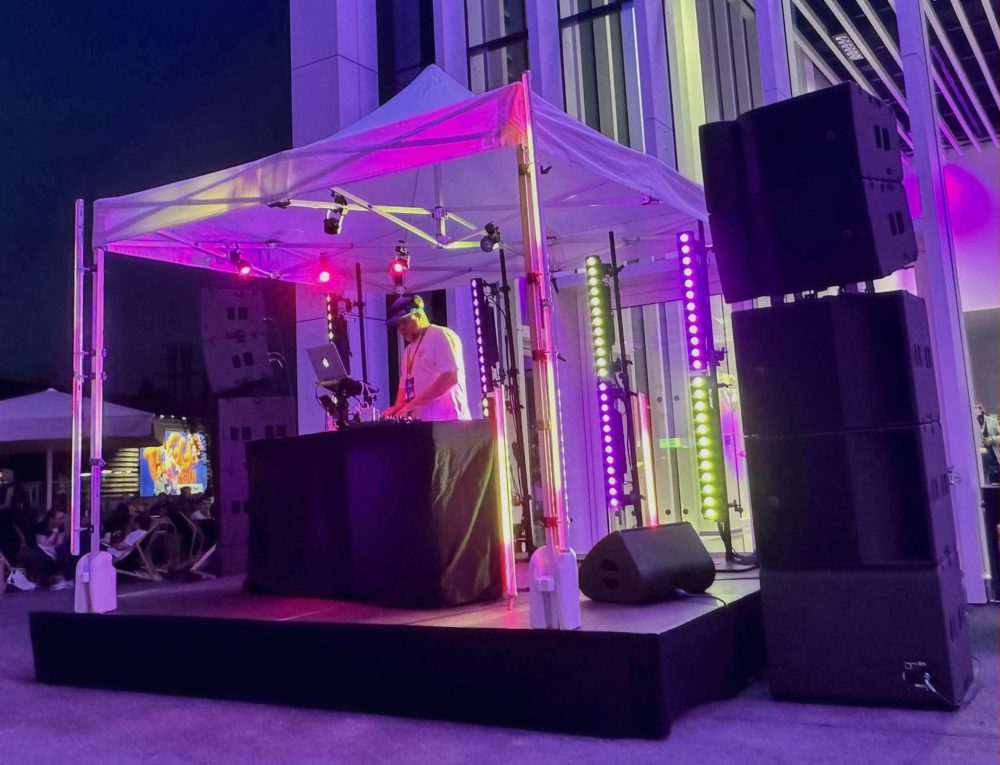 Event DJ auf einer Firmenfeier auf der Messe Köln